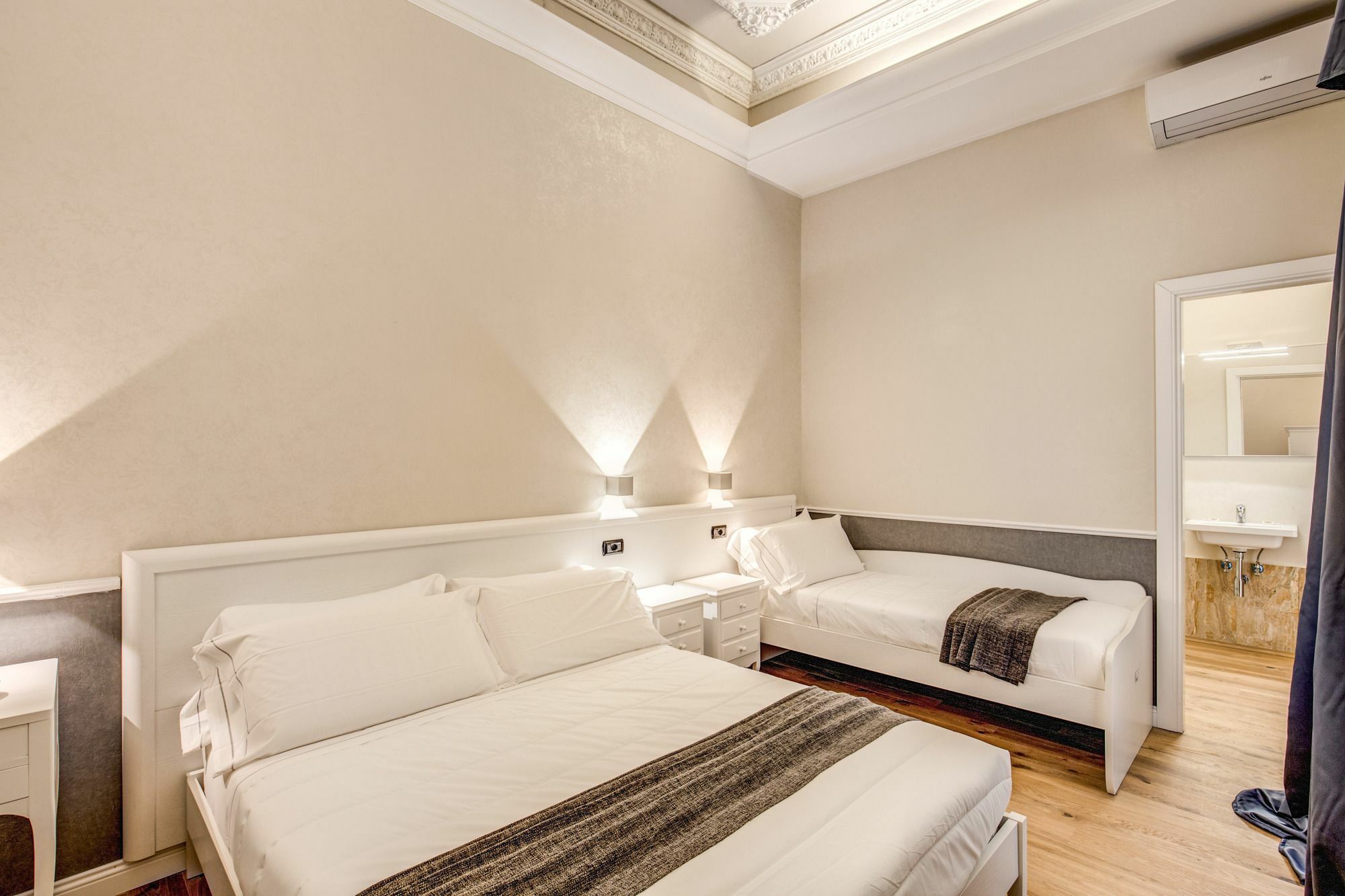 Suite In Rome Veneto Exterior photo